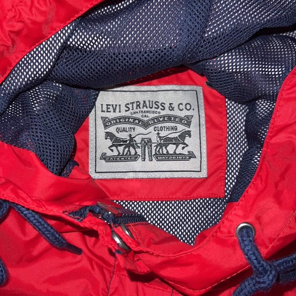 Levi Raincoat - Picture 4 of 4